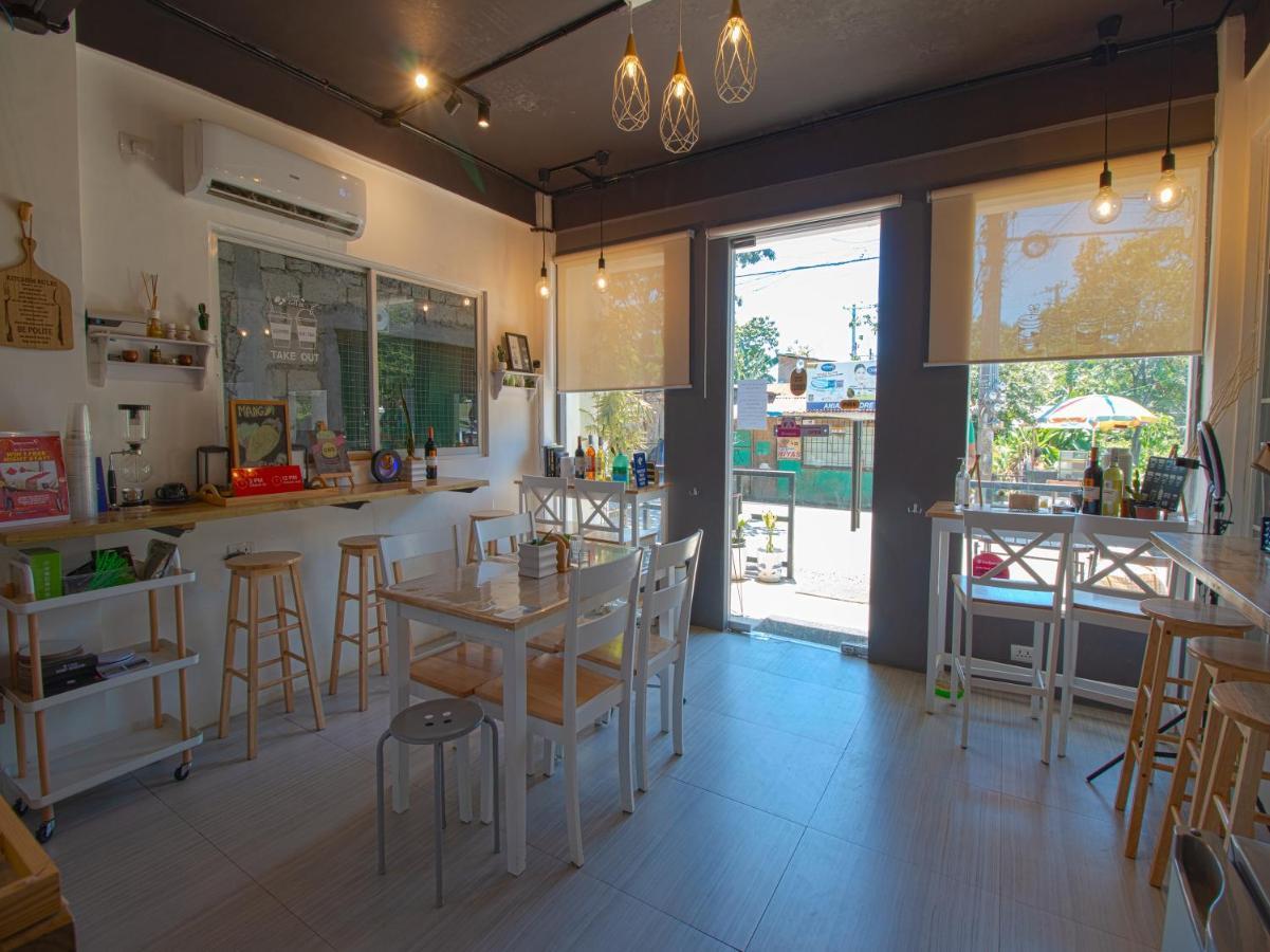 Hometel Barrio House Mactan Lapu-Lapu City Exterior foto